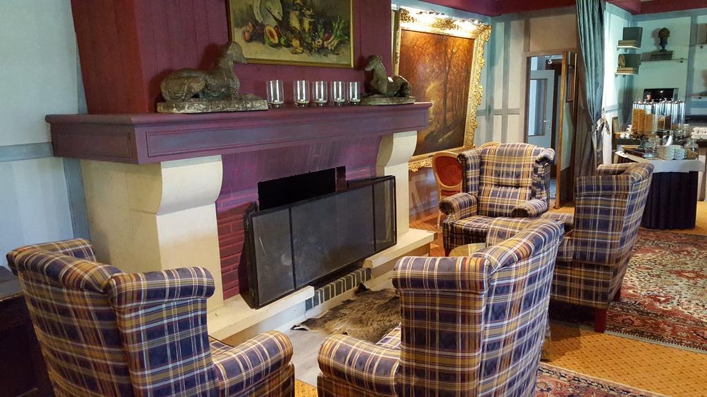 Готель Chalet Sur Lesse Maissin Екстер'єр фото
